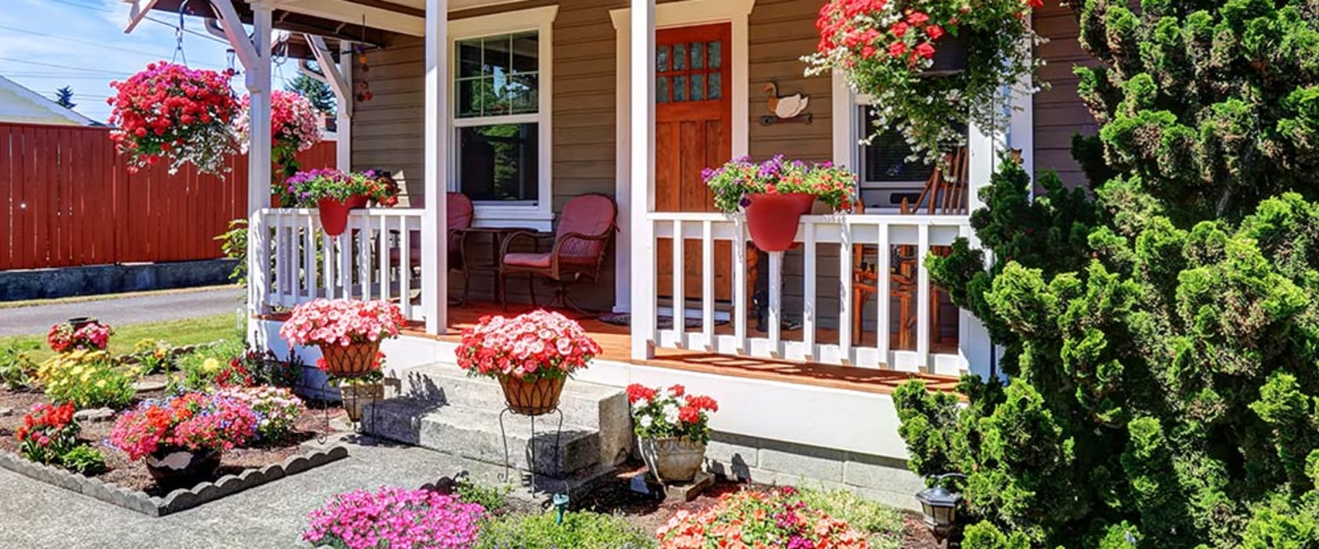 How Residential Landscaping Influences Move-In Curb Appeal