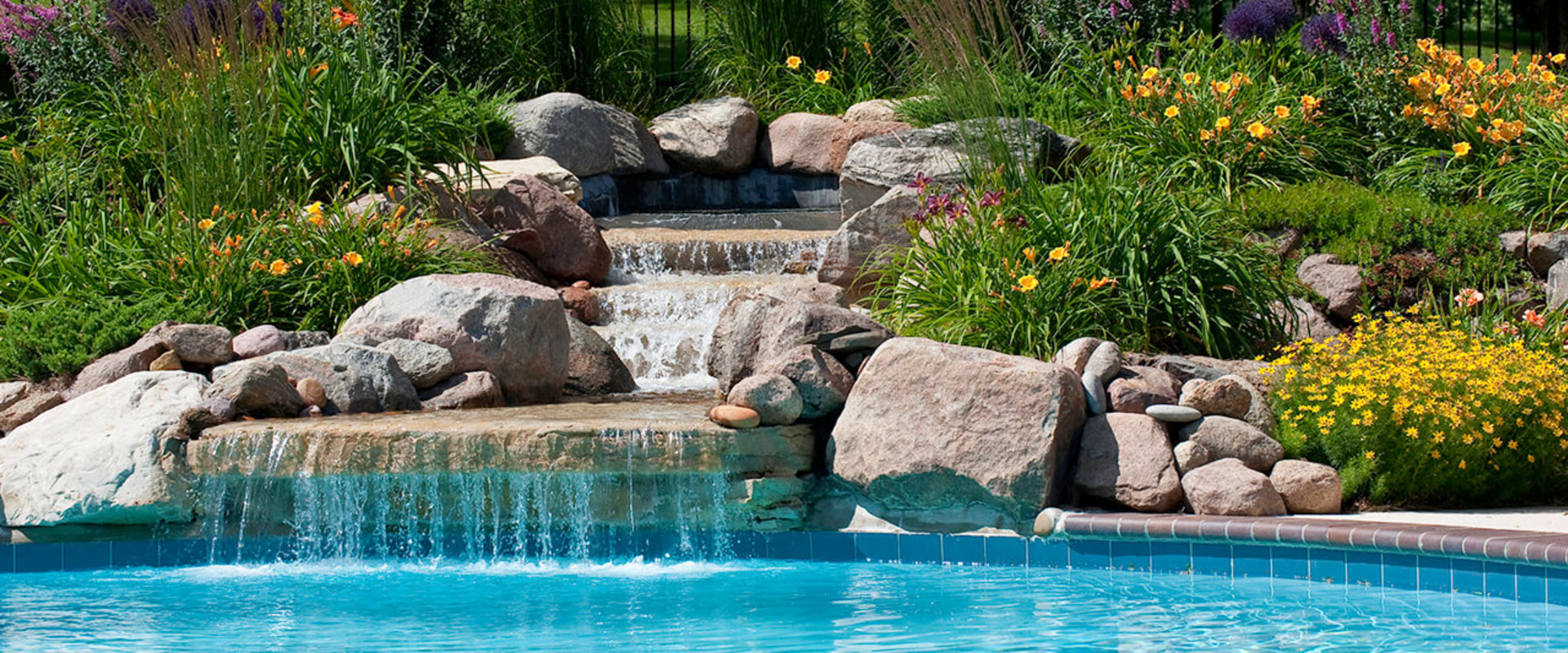 From Lawn To Lagoon: Integrating Pools Into Residential Landscaping In San Jose