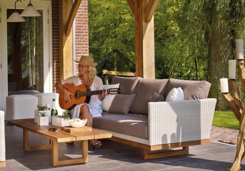 The Role Of Deck Contractors In Tigard's Residential Landscaping Scene
