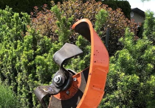 What Professional Landscapers Use for Edging